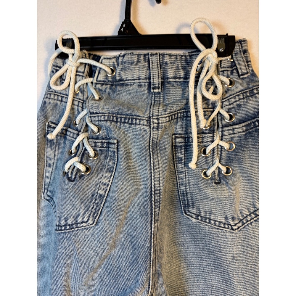 Pretty Little Things Jeans Womens Sz 2 Blue EUC Lace Up Back Acid Wash High Rise